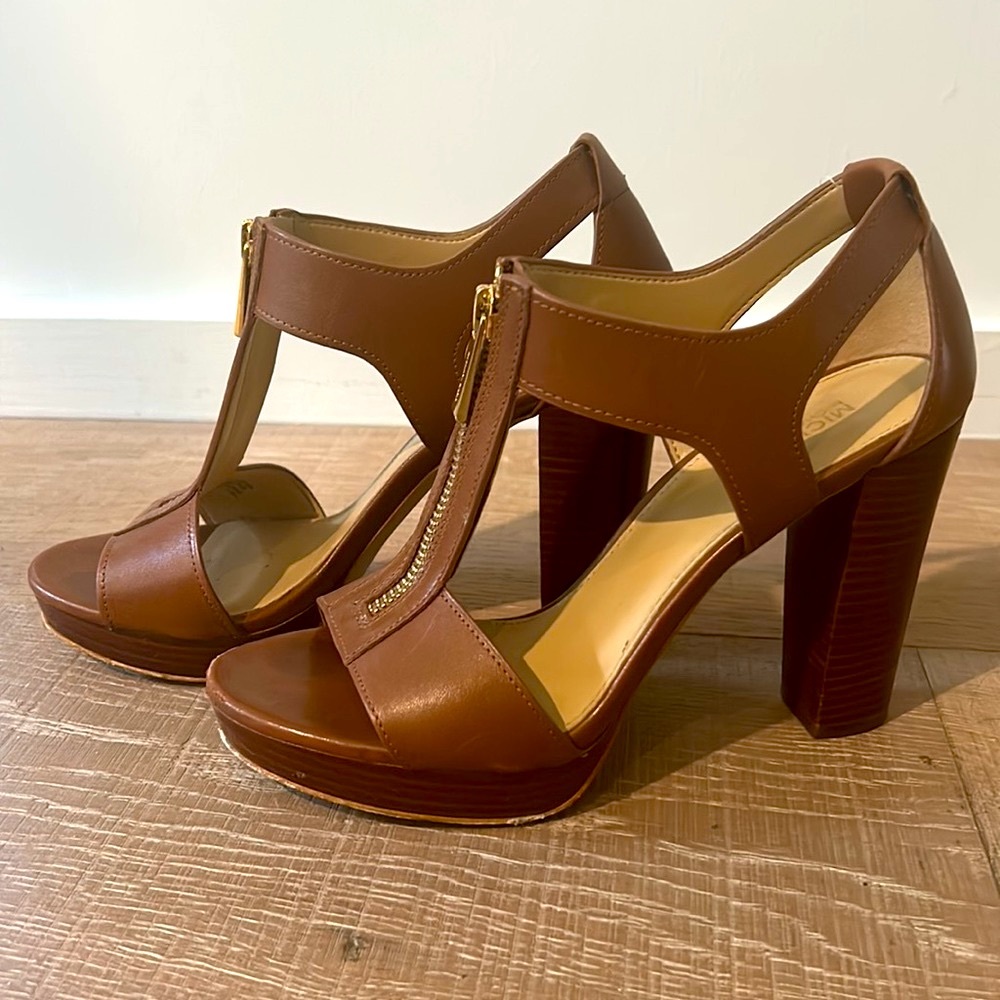 Michael Kors Women's Berkley T-Strap Platform Dress Sandals